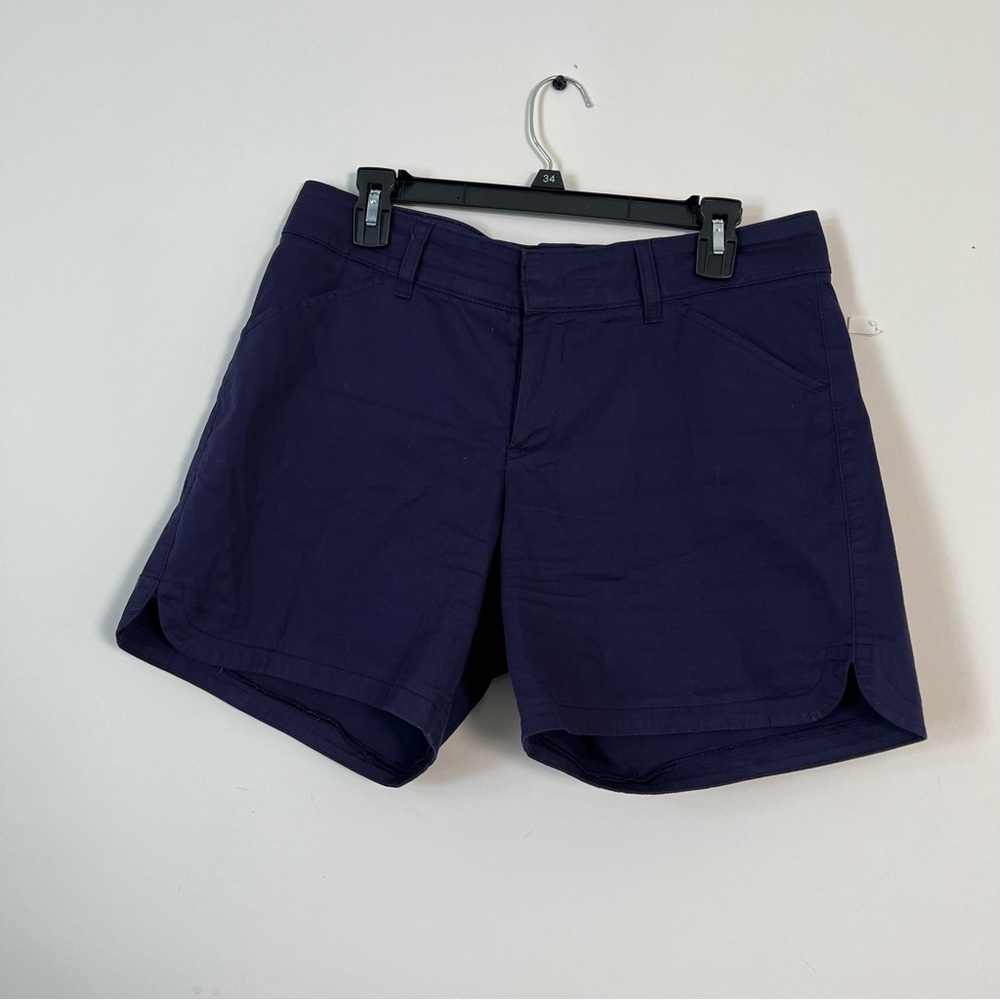 Lee natural fit bundle of two shorts, black and navy blue size 10